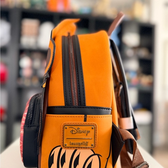 Disney Loungefly Mini Backpack - Villains Scene - Disney Lion King Scar - Picture 5 of 10